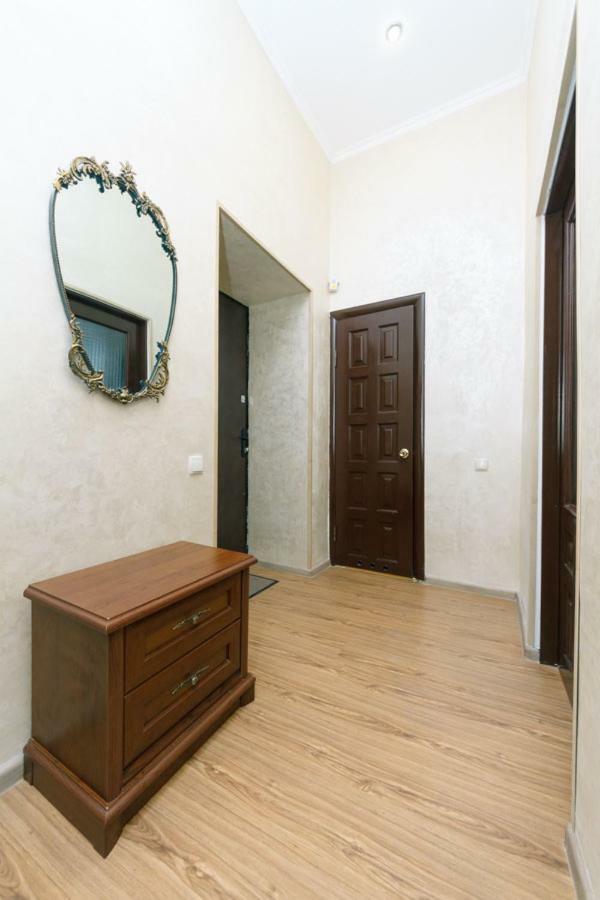 Apartment On Saksahanskoho Street Kiev Eksteriør bilde